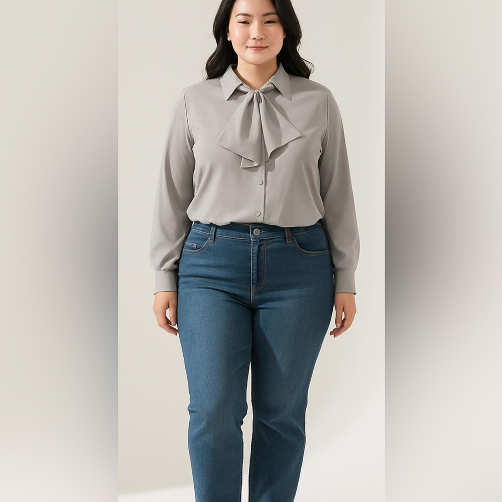 Yves St. Clair Gray Button Down Blouse with Notched Collar - Picture 2 of 4